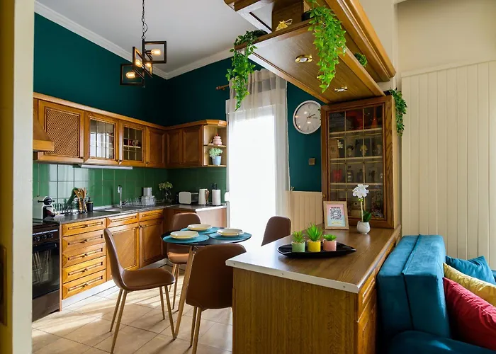Apartment Corner House Next To The